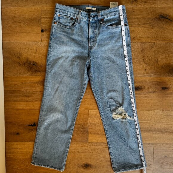 Levi’s 501 Straight Leg Jeans – Style 34964-0045 – Hemmed – Size 27 – LIGHT WASH - Picture 12 of 16